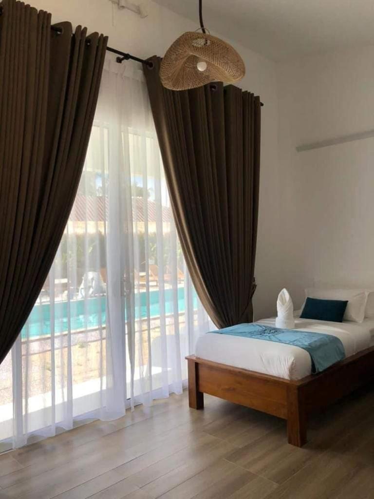 Villa Bari Loft Setiu Bagian luar foto