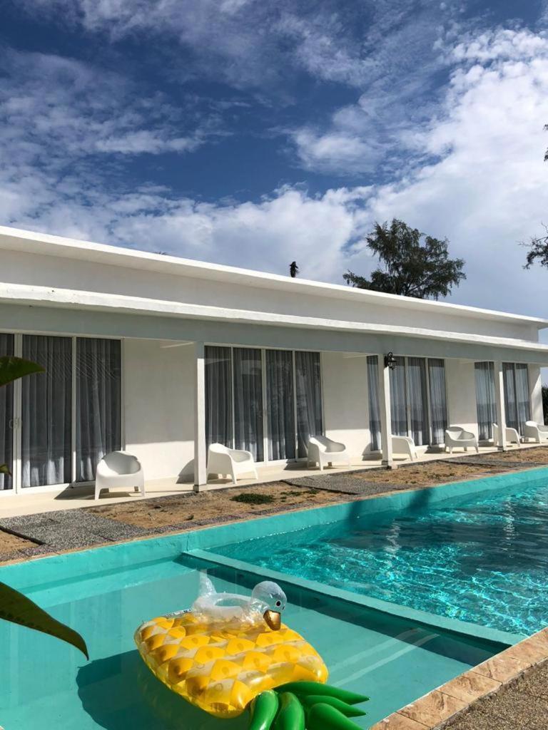 Villa Bari Loft Setiu Bagian luar foto